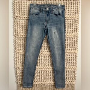 AMERICAN EAGLE Size 6 Skinny Jeans Super Super Stretch Light Wash Jeans